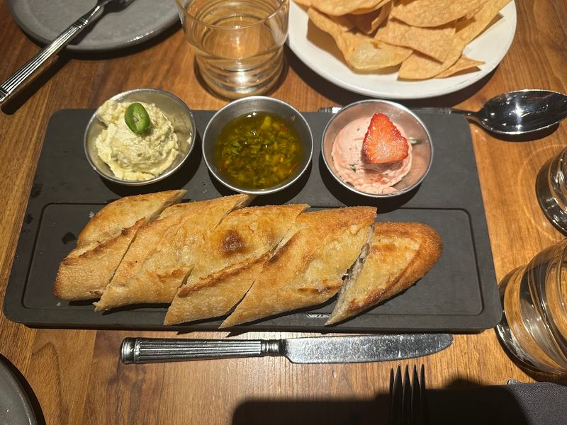 Bread of Life: The Appetizer That Earns Its Own Fan Club Bread of Life: The Appetizer That Earns Its Own Fan Club