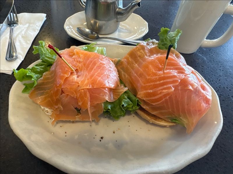 Breakfast Done the New York Way Breakfast Done the New York Way