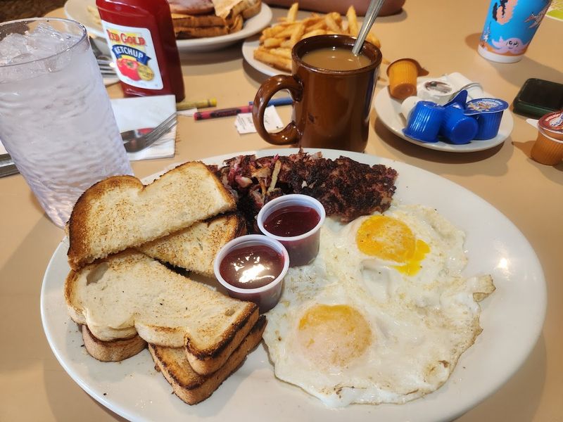 Breakfast That Earns Its Reputation Every Morning Breakfast That Earns Its Reputation Every Morning