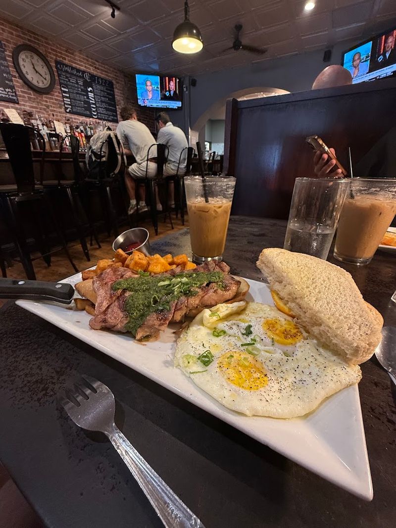 Breakfast That Earns Its Reputation Breakfast That Earns Its Reputation