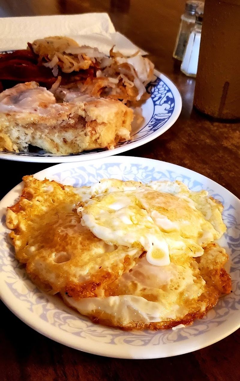 Breakfast at Dutch Pantry: A Morning Worth Waking Up For