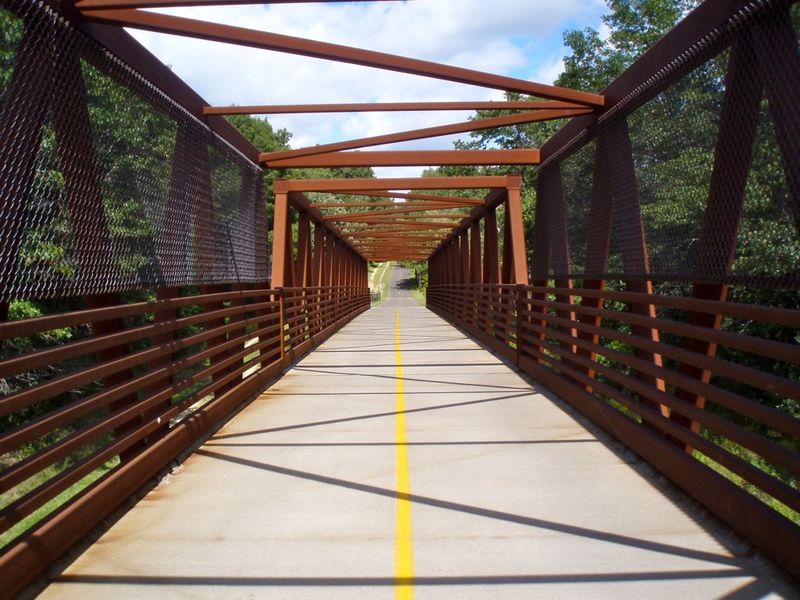 Bridges Over Roads and What They Mean for Safety Bridges Over Roads and What They Mean for Safety