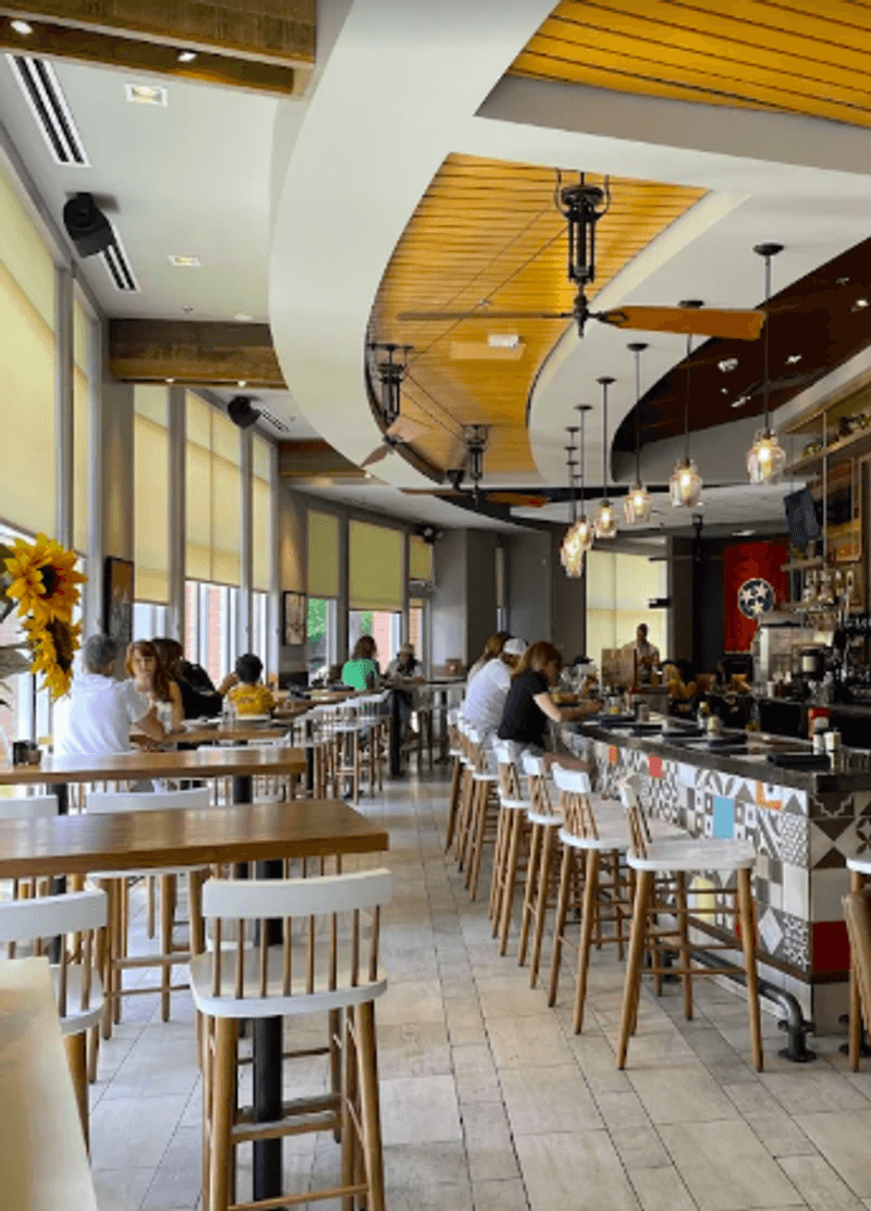 Brunch Hours and Why Weekends Fill Up Fast