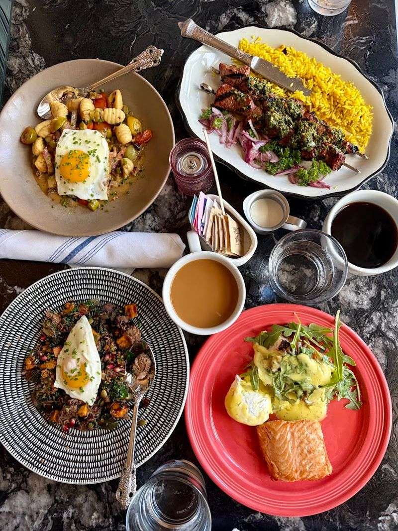 Brunch on the River Is a Whole Different Experience Brunch on the River Is a Whole Different Experience