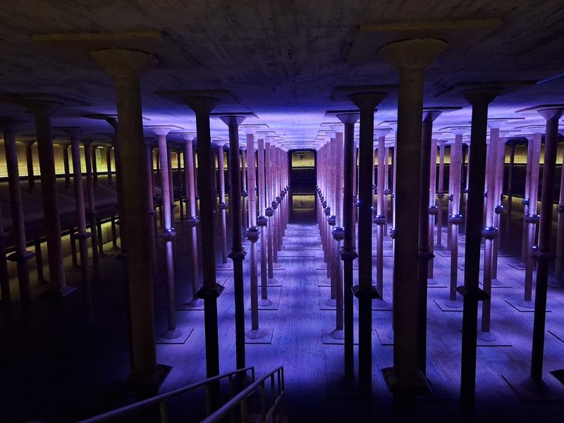 Buffalo Bayou Park Cistern (Houston, USA)