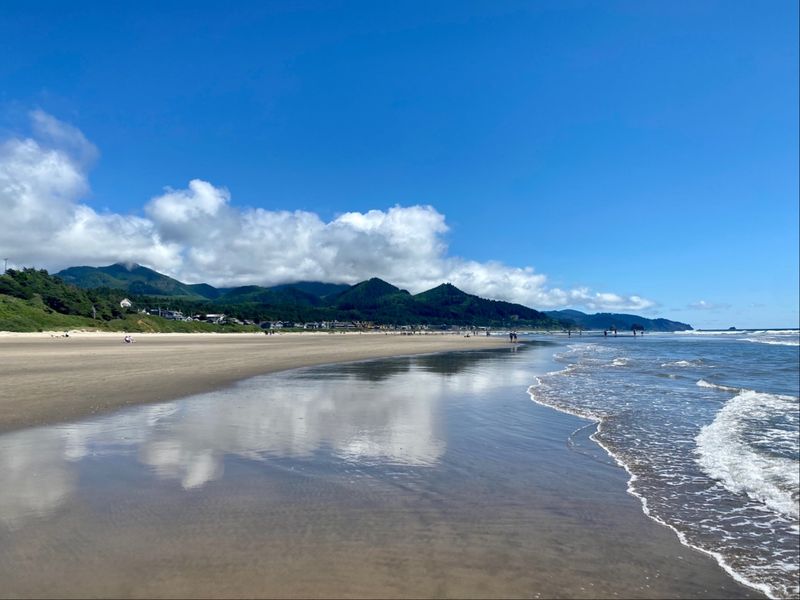 Cannon Beach Town: What to Do After the Rock