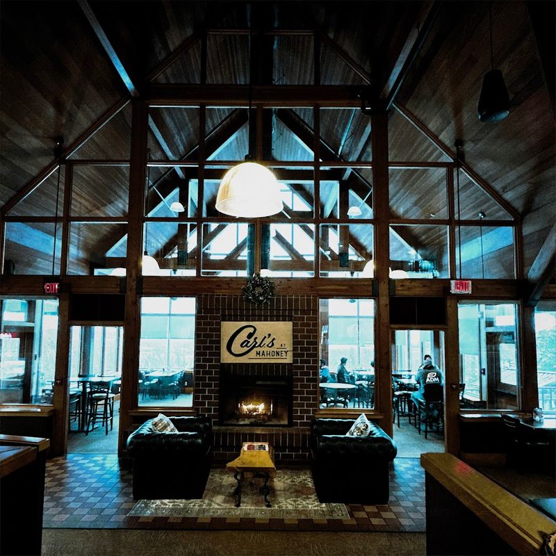 Carl's At Mahoney State Park, Ashland, Nebraska