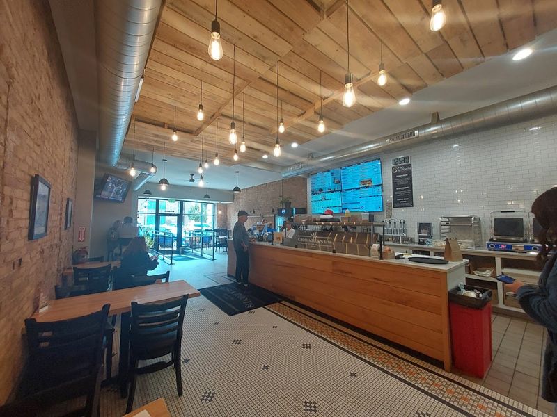 Cesaroni's Cafe & Deli