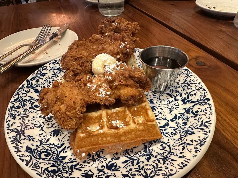 Chicken and Waffles Done the Tupelo Way