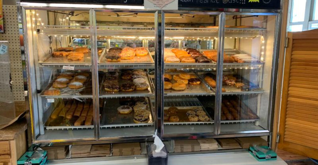 Cinnamon Rolls the Size of a Small Meal Keep People Flocking to This Oregon Favorite