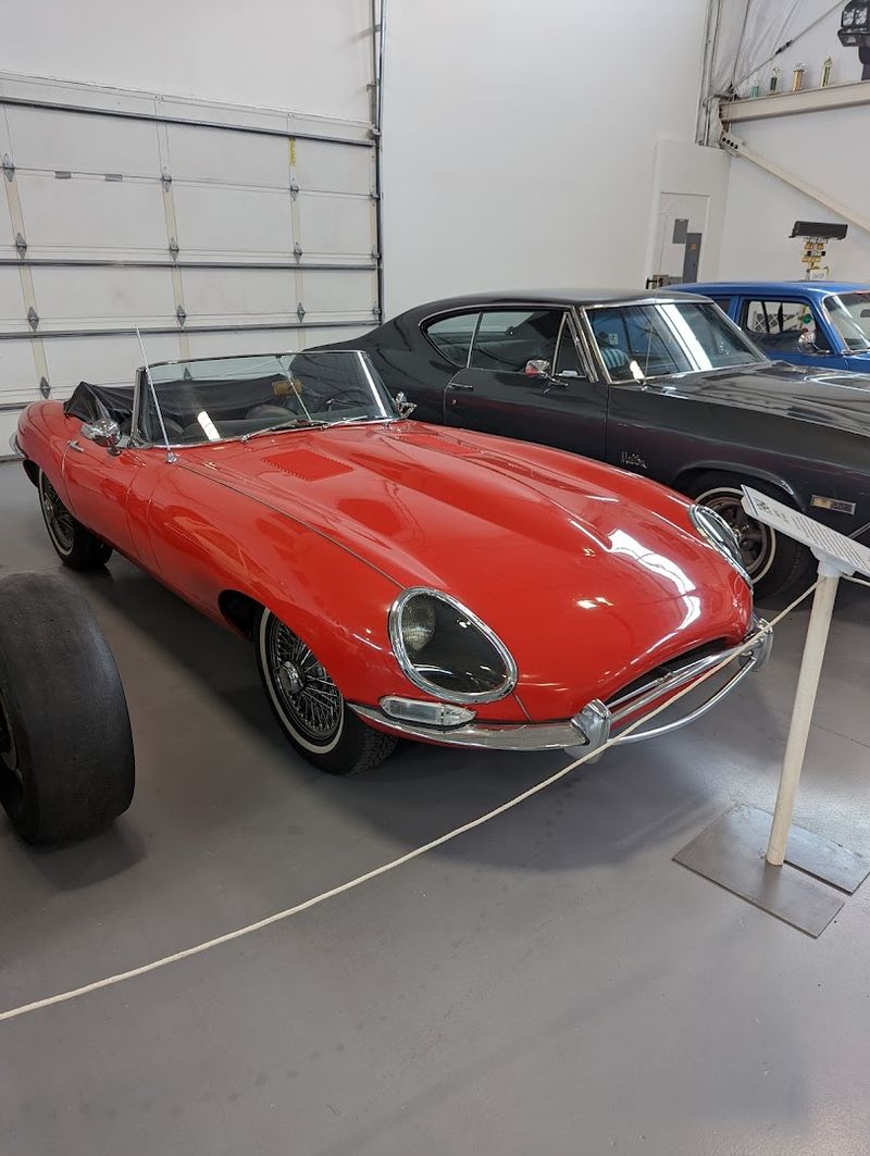 Classic Cars That Stop You Mid-Step Classic Cars That Stop You Mid-Step