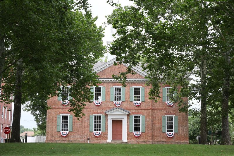 Colonial History Packed Into Every Block