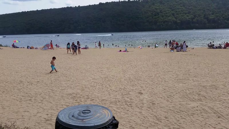 Crowd Timing and Practical Tips for a Smoother Visit