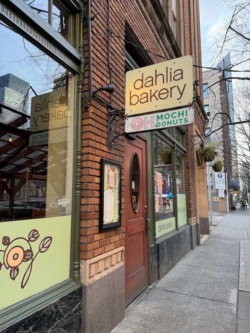 Dahlia Bakery, Seattle, Washington Dahlia Bakery, Seattle, Washington
