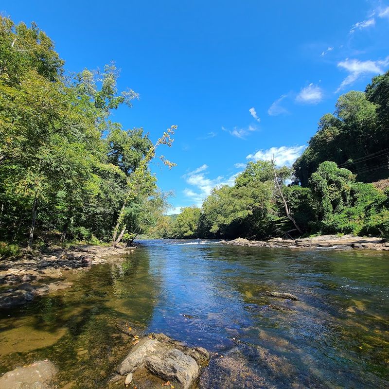 Deep Creek Tubing: The Sweetest Kind of Summer Afternoon Deep Creek Tubing: The Sweetest Kind of Summer Afternoon