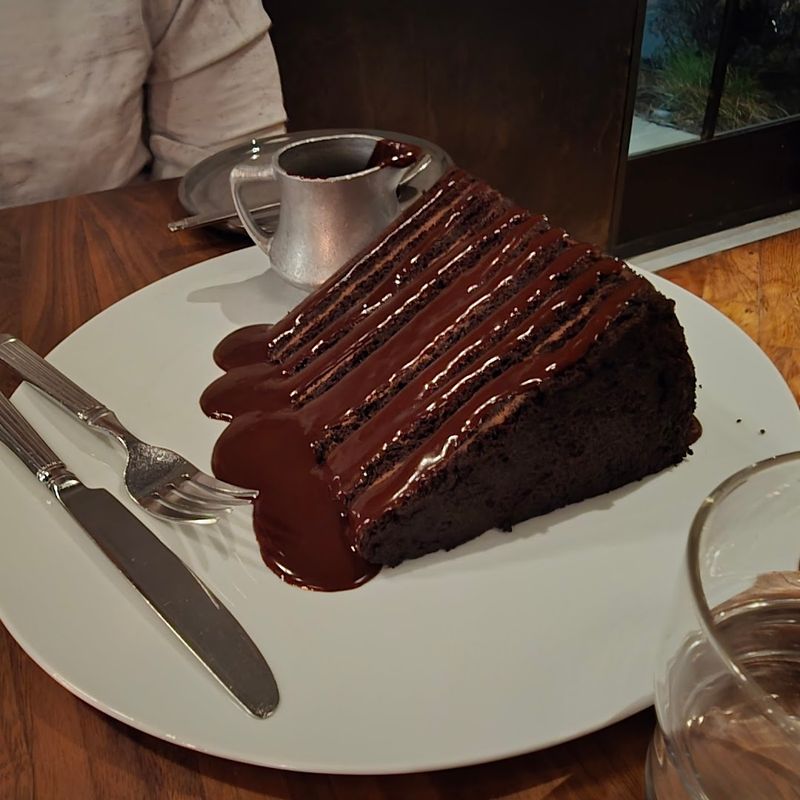 Desserts Built for Sharing, Whether You Want To or Not Desserts Built for Sharing, Whether You Want To or Not