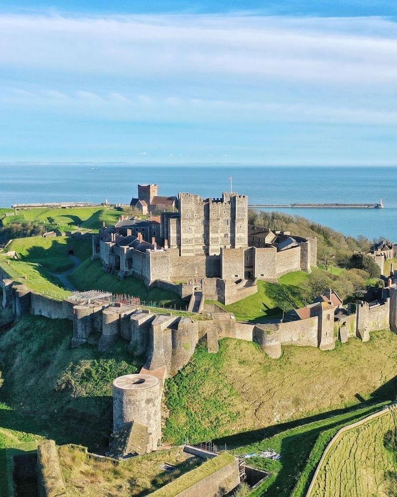 Dover Castle (England) Dover Castle (England)