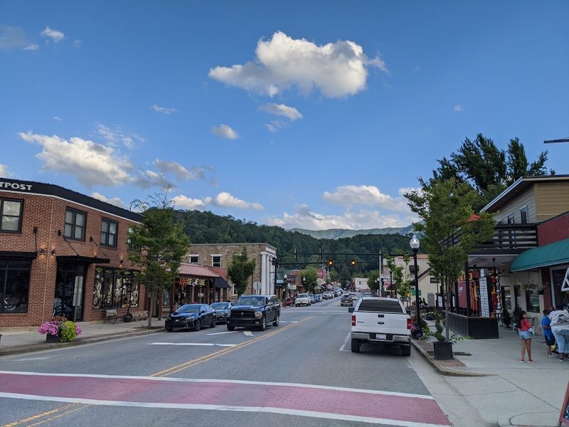 Downtown Bryson City: Small Streets, Big Character Downtown Bryson City: Small Streets, Big Character
