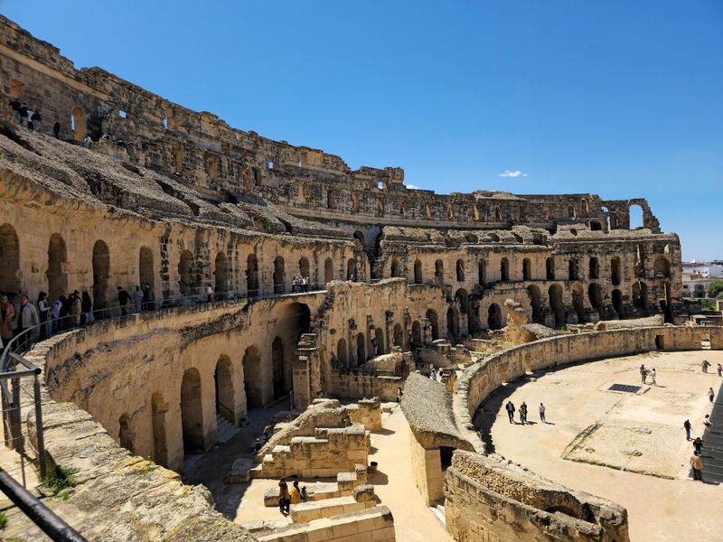 El Djem Amphitheater - Tunisia El Djem Amphitheater - Tunisia