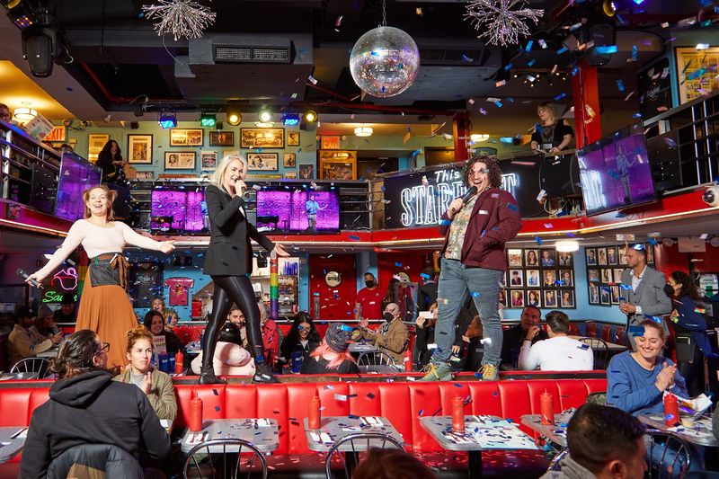 Ellen's Stardust Diner, Theater District, New York Ellen's Stardust Diner, Theater District, New York
