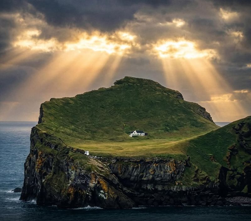 Elliðaey House (Iceland) Elliðaey House (Iceland)
