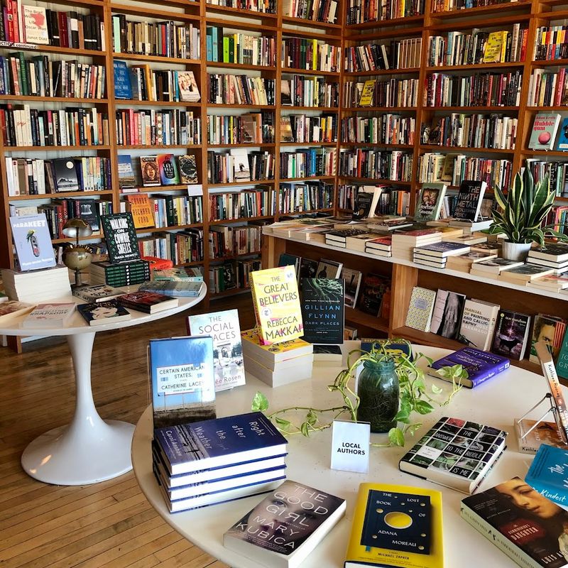 Exile in Bookville — Chicago, Illinois