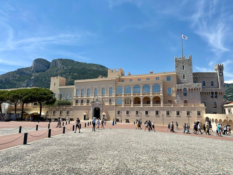 Experience the Glamour of Monaco Experience the Glamour of Monaco