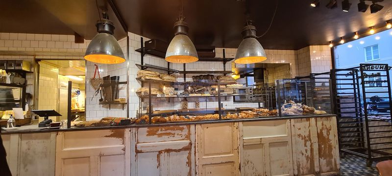 Fabrique Stenugnsbageri (Stockholm, Sweden): Sweden's Artisan Cinnamon Bun Destination Fabrique Stenugnsbageri (Stockholm, Sweden): Sweden's Artisan Cinnamon Bun Destination