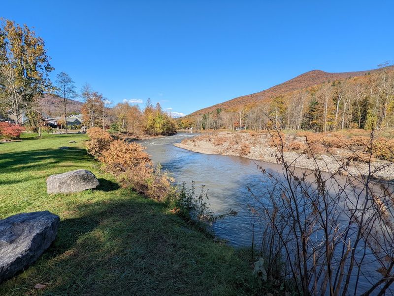 Fall Is When the Catskills Shine Brightest Here Fall Is When the Catskills Shine Brightest Here