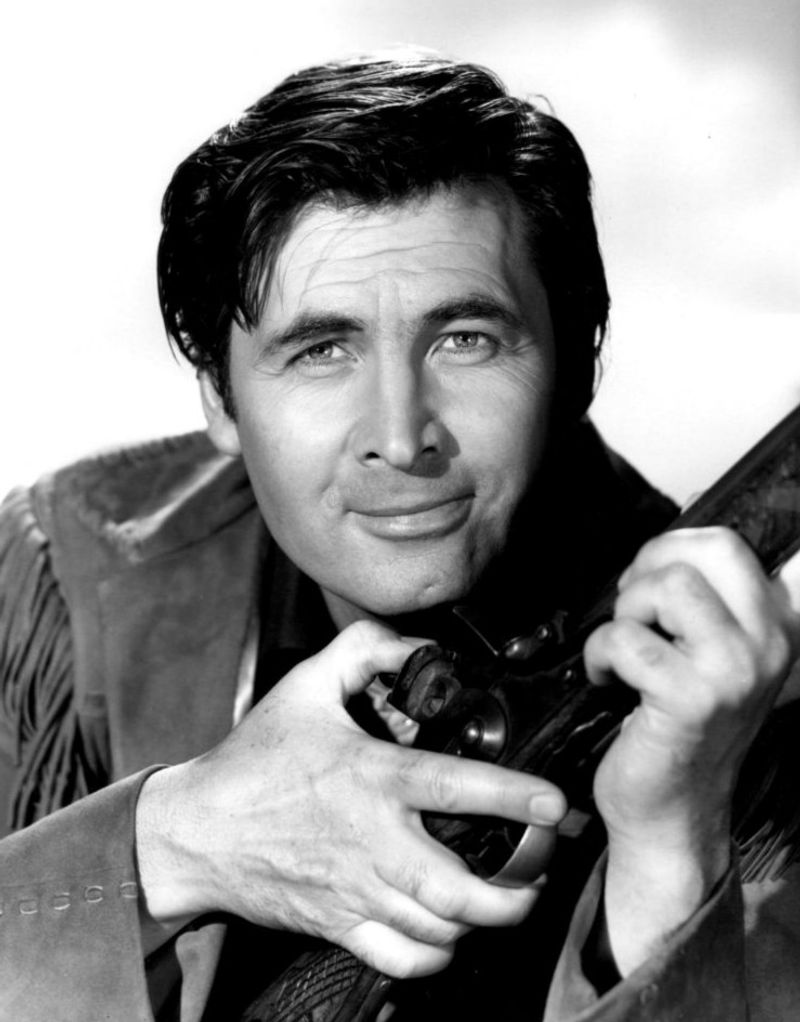 Fess Parker (Daniel Boone) Fess Parker (Daniel Boone)
