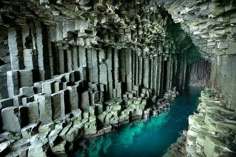 Fingal's Cave — Scotland Fingal's Cave — Scotland