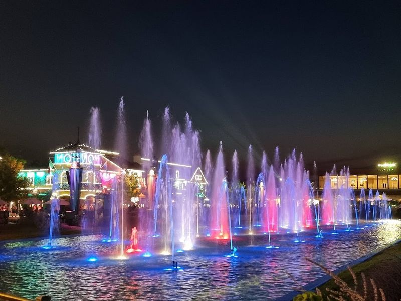 Food Options, Pricing, and What to Expect at the Park Food Options, Pricing, and What to Expect at the Park