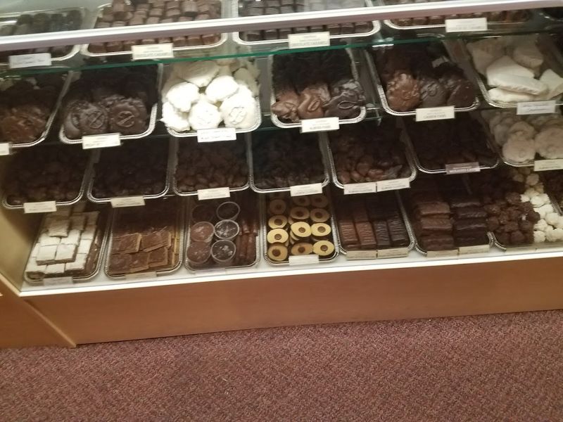 Free Samples and the Art of the Generous Welcome