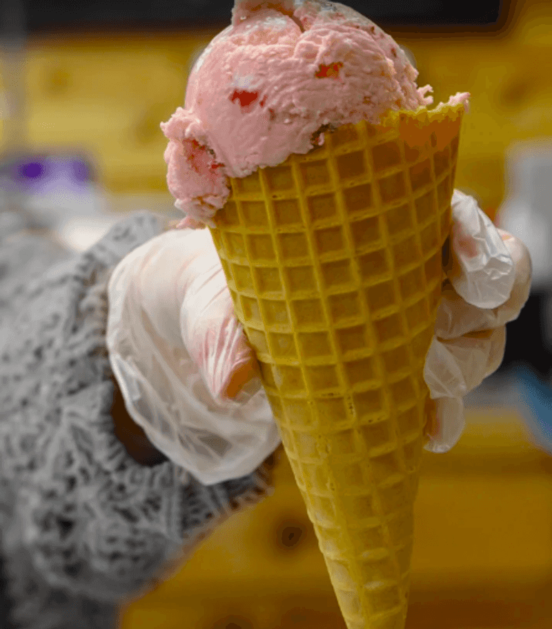 Fresh Ice Cream Worth Pulling Over For
