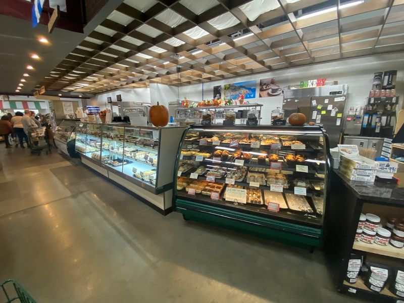 Fresh-Made Pasta, Bread, and Prepared Foods to Go Fresh-Made Pasta, Bread, and Prepared Foods to Go
