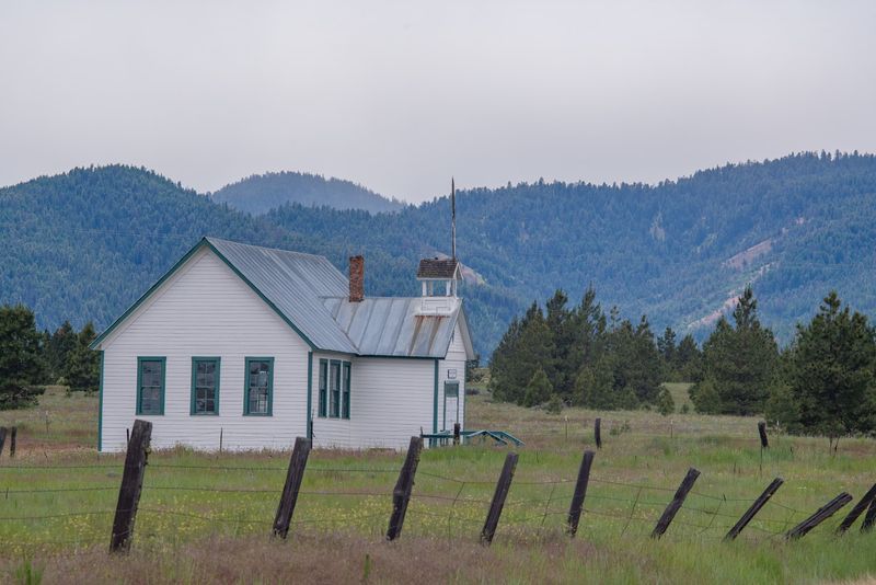 Friend Schoolhouse — A One-Room Wonder in Oregon Wheat Country