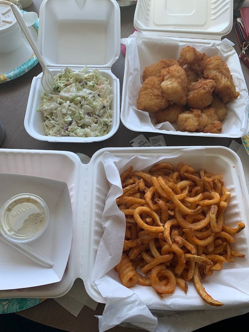 Fries, Chips, and the Coleslaw Worth Talking About Fries, Chips, and the Coleslaw Worth Talking About