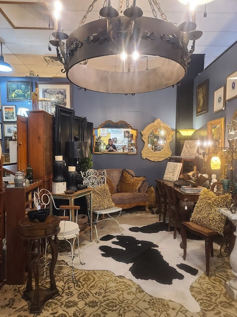 Furniture That Commands Attention Furniture That Commands Attention