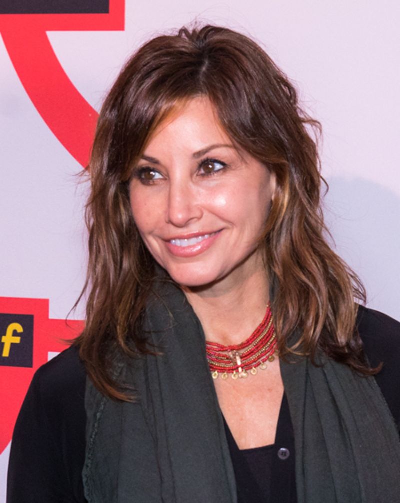 Gina Gershon Accidentally Hurts Tom Cruise During Face/Off Rehearsal Gina Gershon Accidentally Hurts Tom Cruise During Face/Off Rehearsal