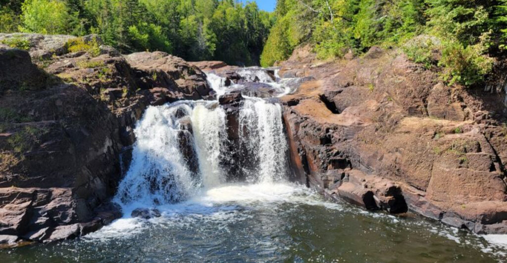 Half A River Vanishes At This Bizarre Minnesota Waterfall