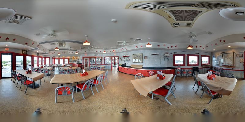Harris Crab House, Grasonville, Maryland