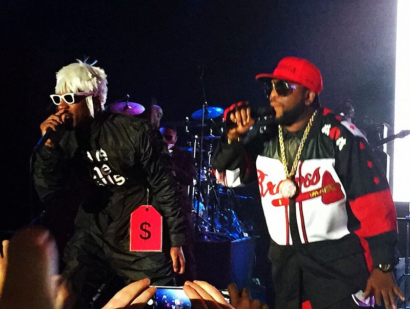 'Hey Ya!' - OutKast (2003) 'Hey Ya!' - OutKast (2003)