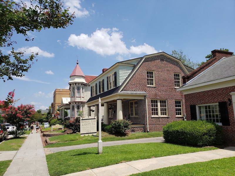 Historic Architecture: A Walking Tour You Did Not Know You Needed Historic Architecture: A Walking Tour You Did Not Know You Needed
