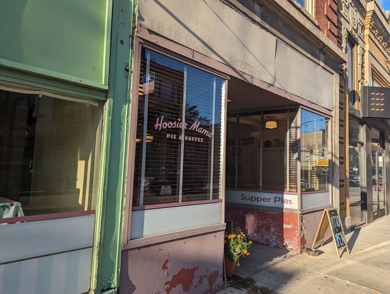 Hoosier Mama Pie Company, Chicago, Illinois Hoosier Mama Pie Company, Chicago, Illinois