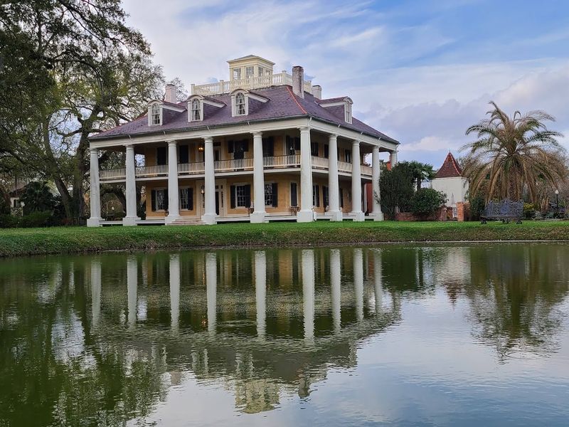 Houmas House (Darrow)