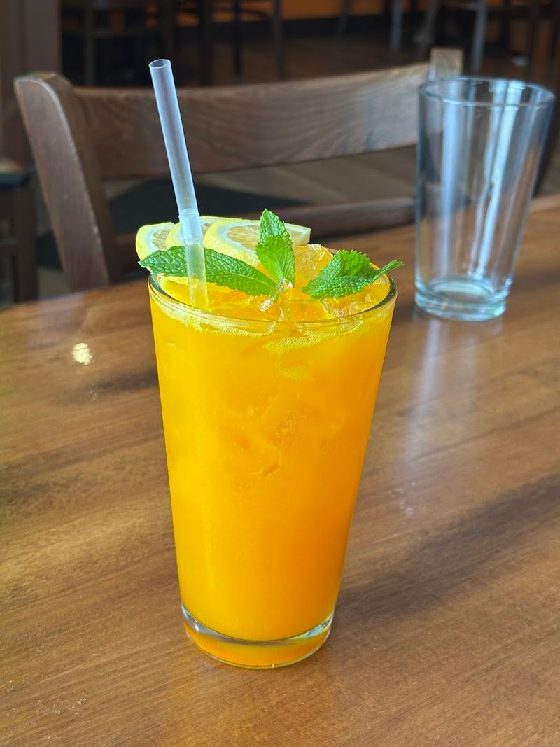 House-Made Drinks That Deserve Their Own Spotlight House-Made Drinks That Deserve Their Own Spotlight