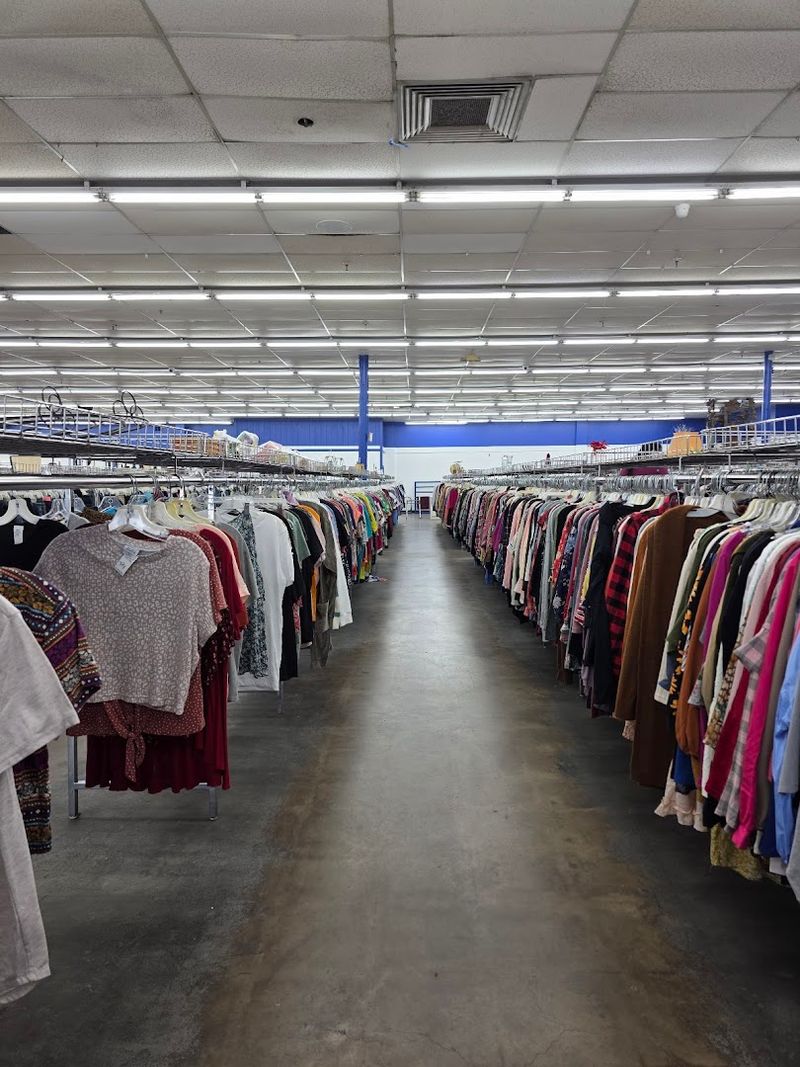 How Best Thrift Connects With the Local Community How Best Thrift Connects With the Local Community