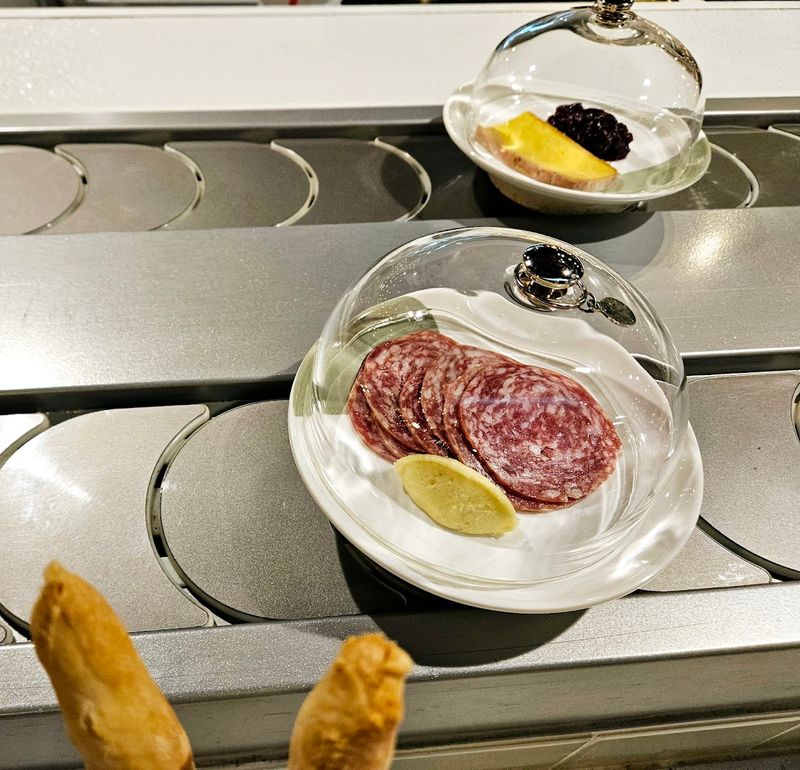 How Many Plates Should You Actually Order