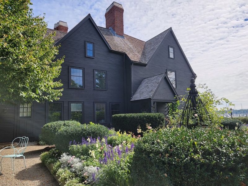 How Nathaniel Hawthorne Turned a Real House Into a Gothic Masterpiece