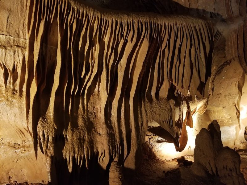 How This Cave Compares to Others in Texas How This Cave Compares to Others in Texas